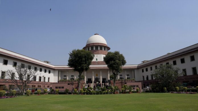 Supreme Court Seeks Centre’s Response on Plea to Declare AYUSH Doctors as Registered Medical Practitioners