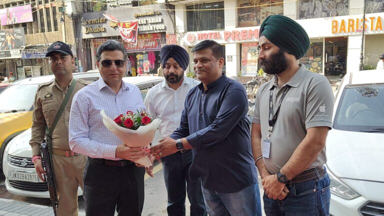 Imagine Tresor North India’s Largest Apple Partner Launches “Summer Fest” in Jammu with Exciting Tech Deals and In-Store Experiences